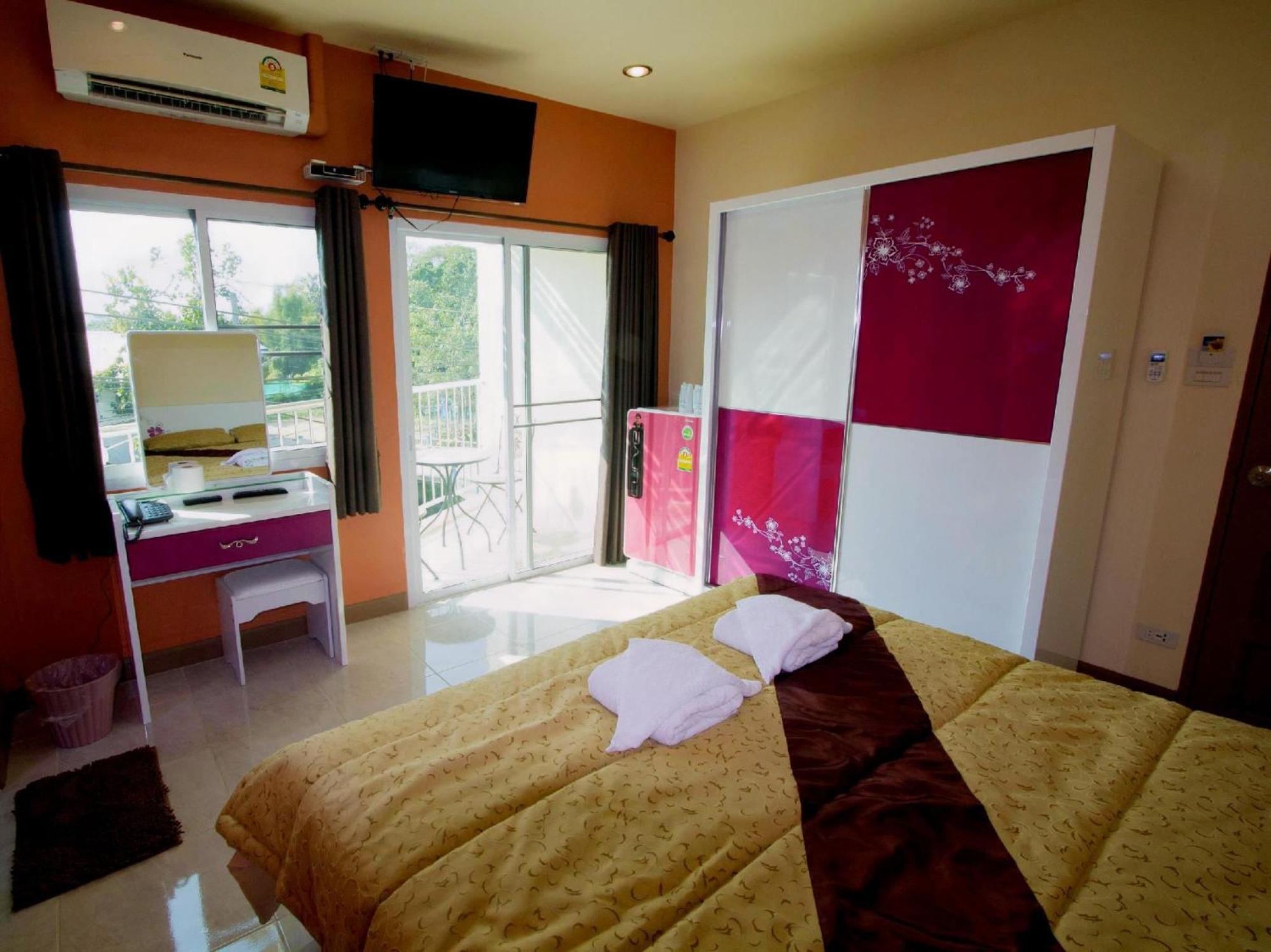Donchai House Guest House& Cafe Chiang Mai Exterior foto